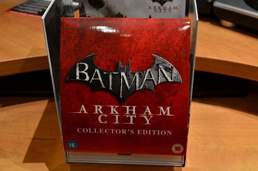 Batman: Arkham City - Распаковка и обзор Collector`s Ed. (PS3, UK)