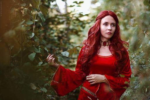 Про кино - Game of Thrones cosplay / Melisandre